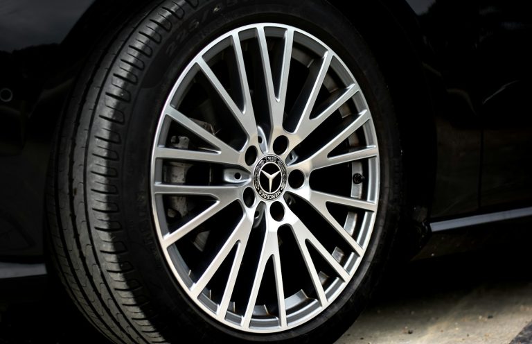 Macam Ukuran PCD Velg Mobil & Jumlah Baut pada Velg Mobil