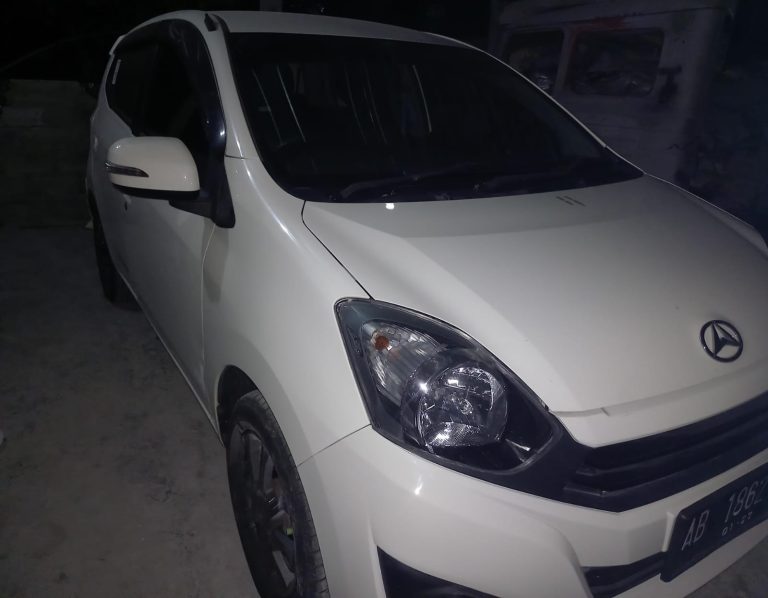 Perbedaan Daihatsu Ayla dan Toyota Agya: Gaya dan Funsional